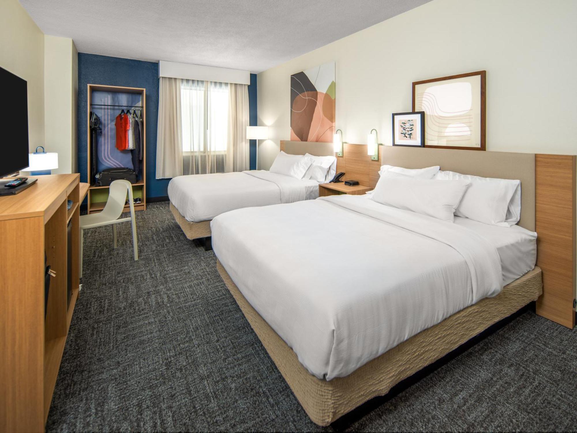 Spark By Hilton Hershey Near The Park Exterior photo